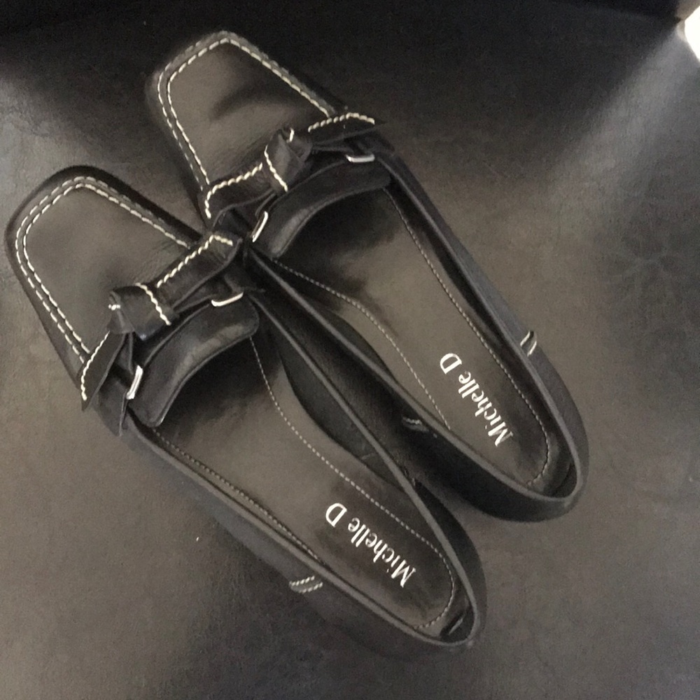 Michelle D black leather shoes, size 6